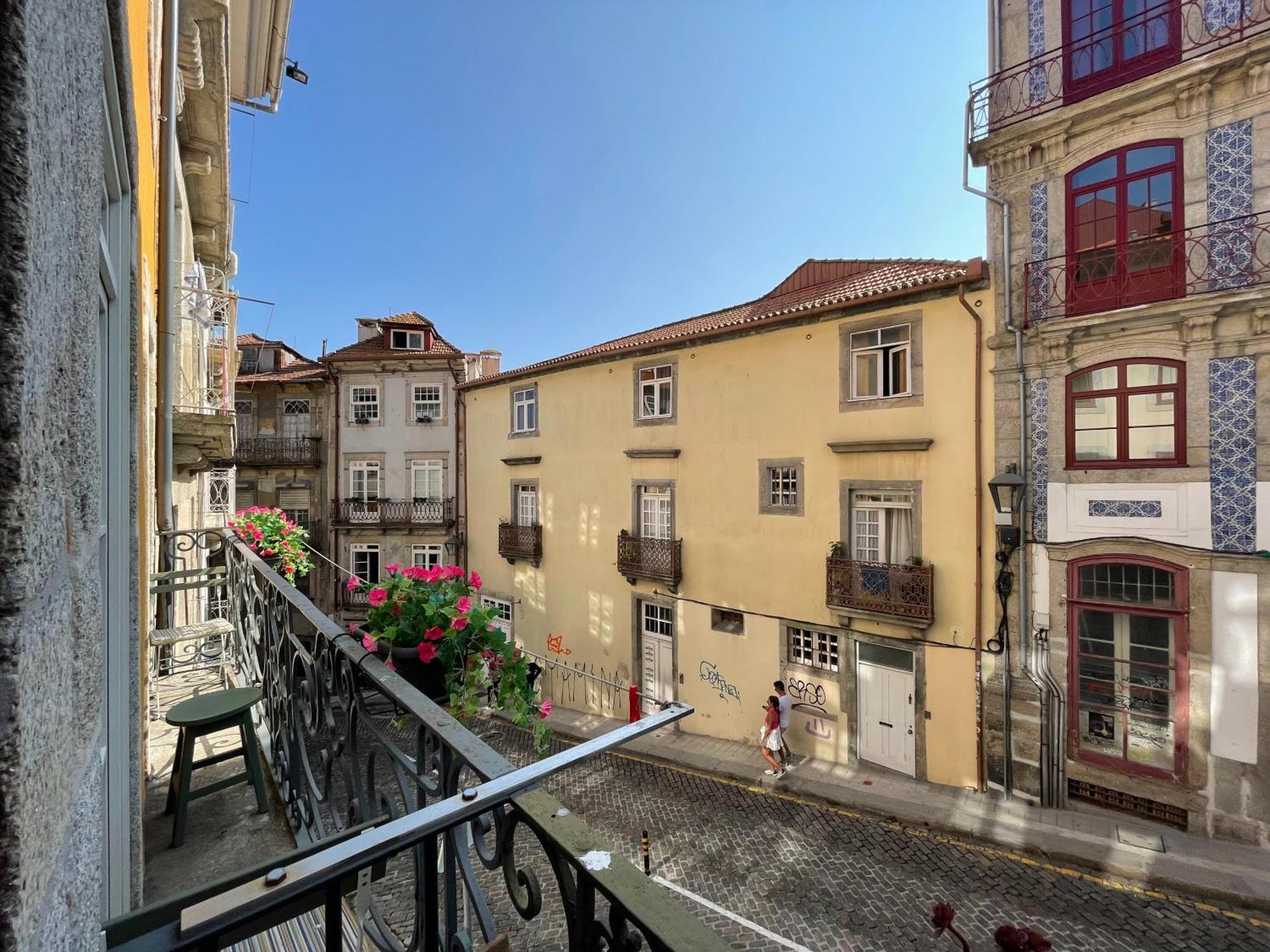 Historic Porto Balcony Hideaway - Taipas House 60アパートメント エクステリア 写真